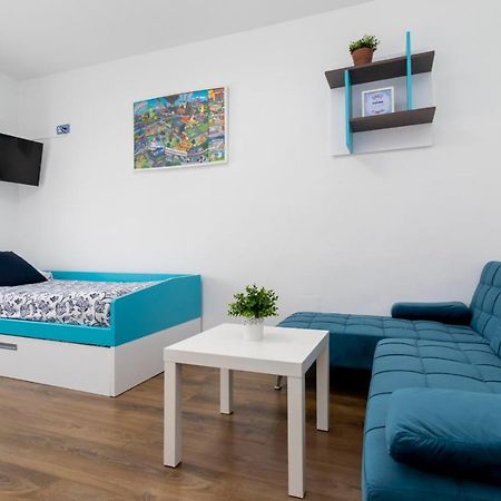 La Casa De Silvia Visita Parque Warner, Madrid Y Alrededores San Martín de la Vega Kültér fotó